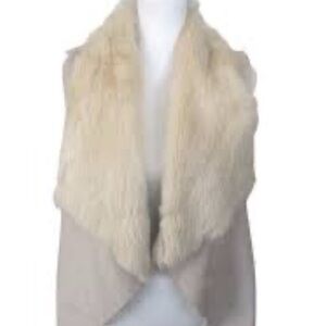 WD.NY Women's Cream Faux Fur & Suede Vest